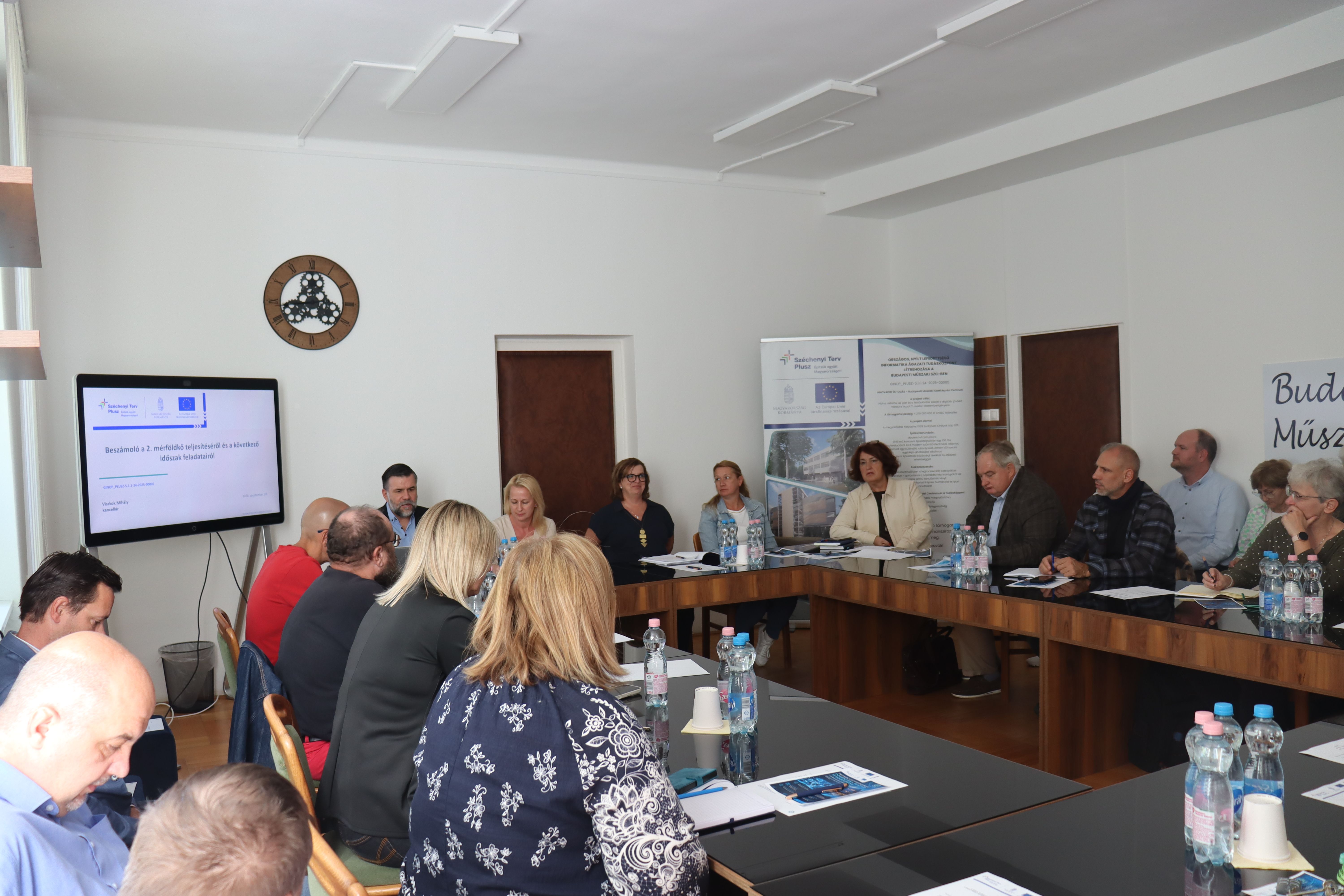 Szakmai tájékoztató rendezvény az Informatika Ágazati Tudásközpont projektjéről